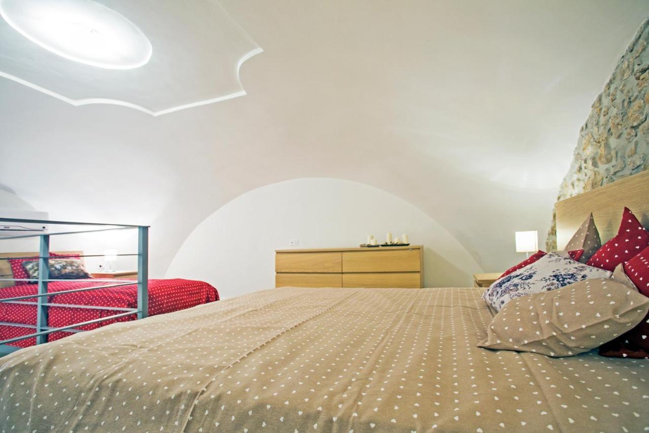 Sirene Holiday Bed & Breakfast Gaeta Exterior photo